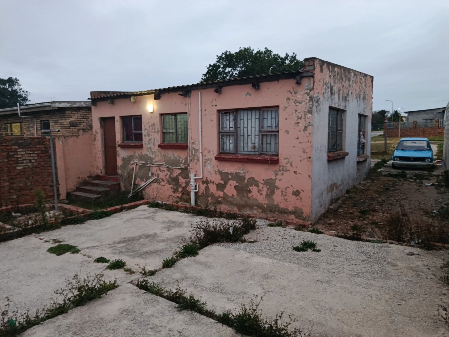 2 Bedroom Property for Sale in West End Eastern Cape
